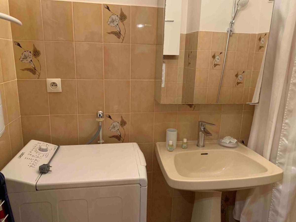 Appartement Fidji Saint-Cyr-sur-Mer Exterior foto