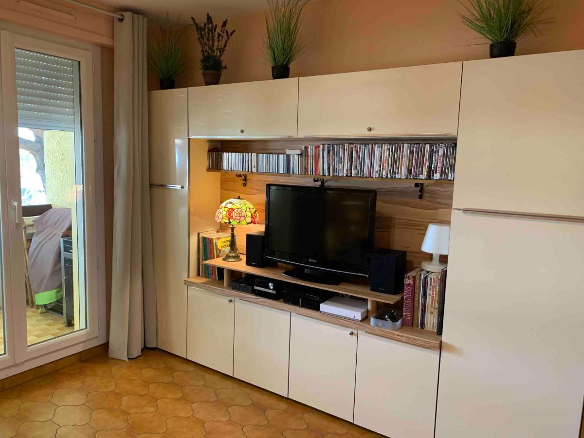 Appartement Fidji Saint-Cyr-sur-Mer Exterior foto