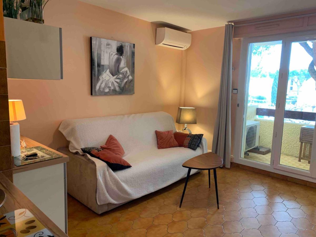 Appartement Fidji Saint-Cyr-sur-Mer Exterior foto